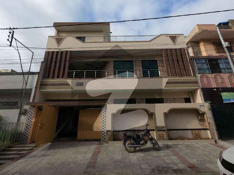 House Is Available For Sale GulistaneJauhar Block 2, Gulistane