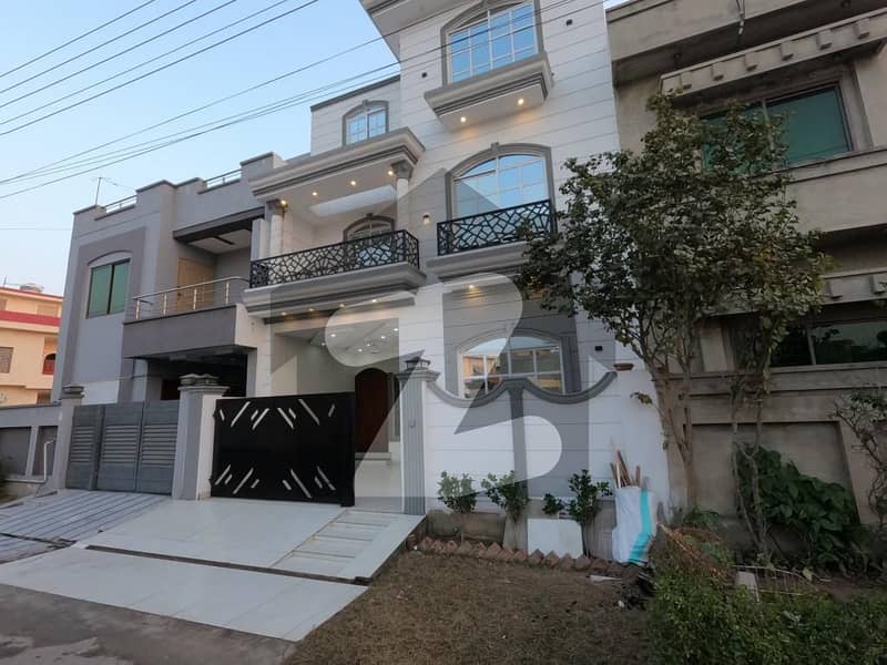 Buy A Centrally Located 5 Marla House In Central Park Block A Central