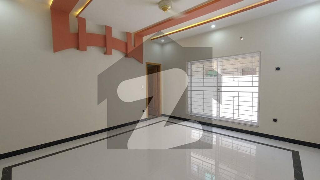 10 Marla House For sale In Central Park Housing Scheme Central Park