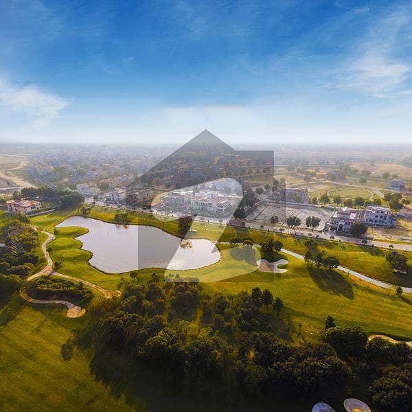 1 Kanal Plot Facing Golf Very Rare Option Excellent Location Lake City