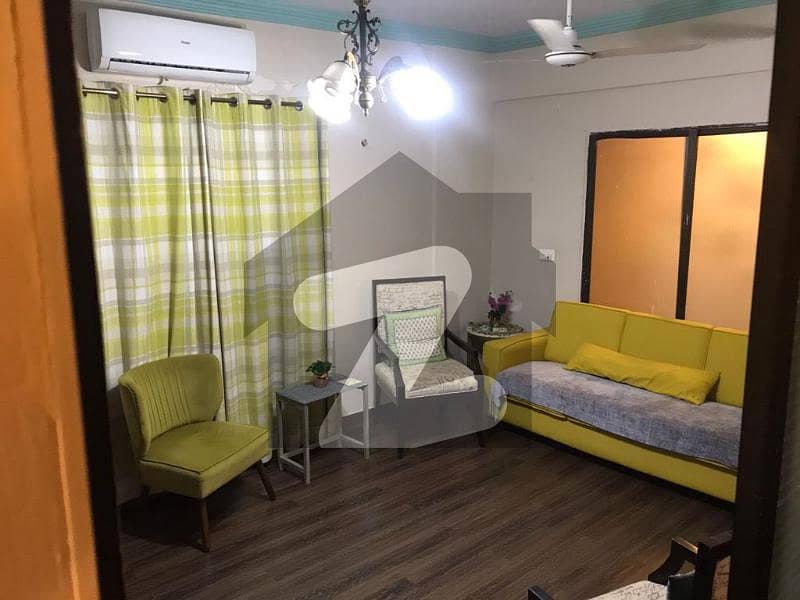 Clifton Mehmudabad Apartment In Bath Island. 3 Bed Drawing West Open