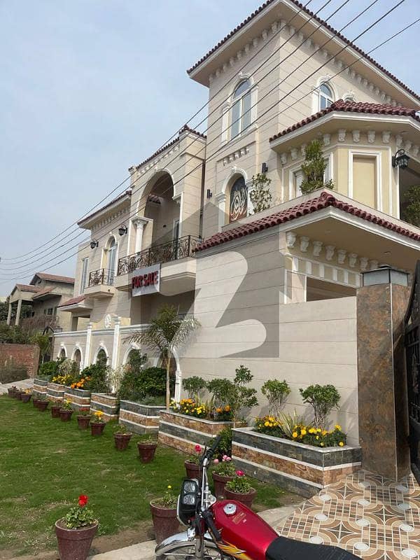 17 Marla Superb Location Corner House Available For Sale In Opf Housing