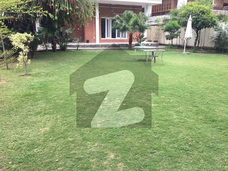 Prime location new house available for rent in G6 Islamabad G6