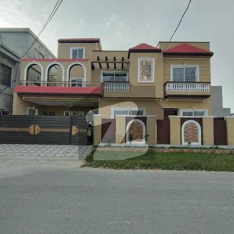 10 marla brand new house for sale in nashemaneiqbal phase 2 Nasheman