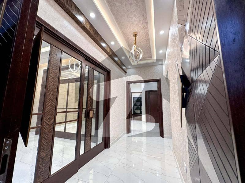 10 Marla Stunning Home Paragon Society Demand 4.75 Crore Paragon City