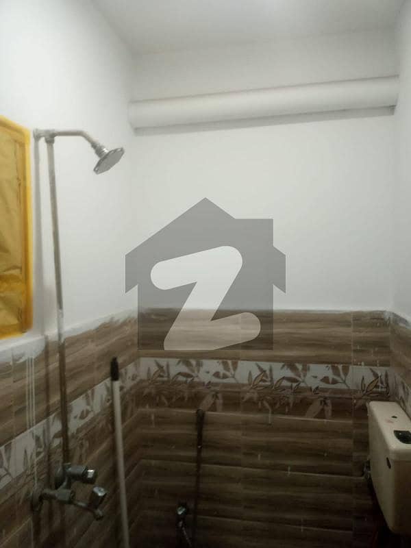1.25 Marla Upper Flat On Sell In Sadar Cant Bazar Cantt, Lahore