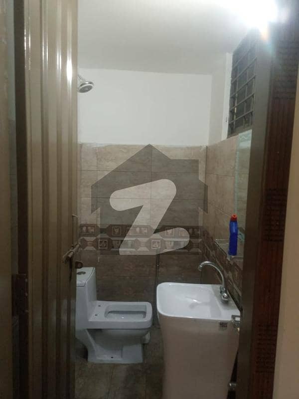 1.25 Marla Upper Flat On Sell In Sadar Cant Bazar Cantt, Lahore