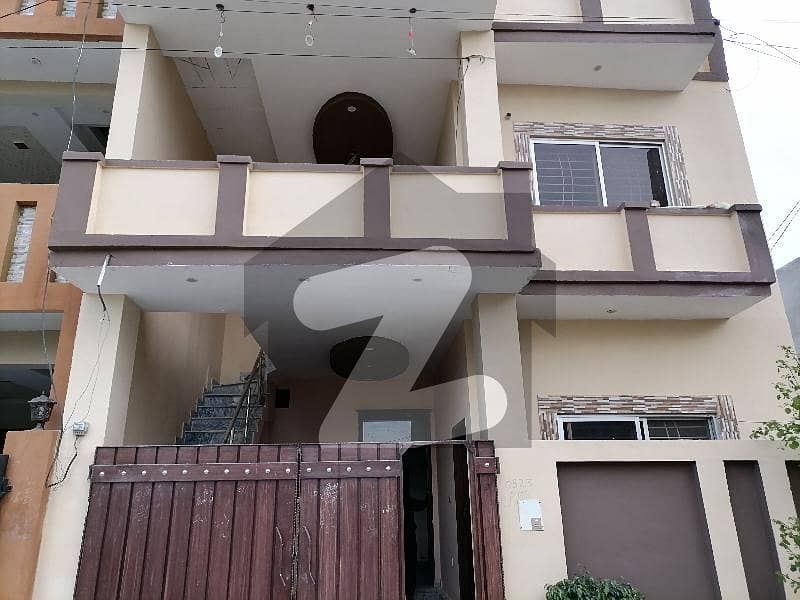 5 Marla House Available For Rent In Nashemaneiqbal Phase 2 College