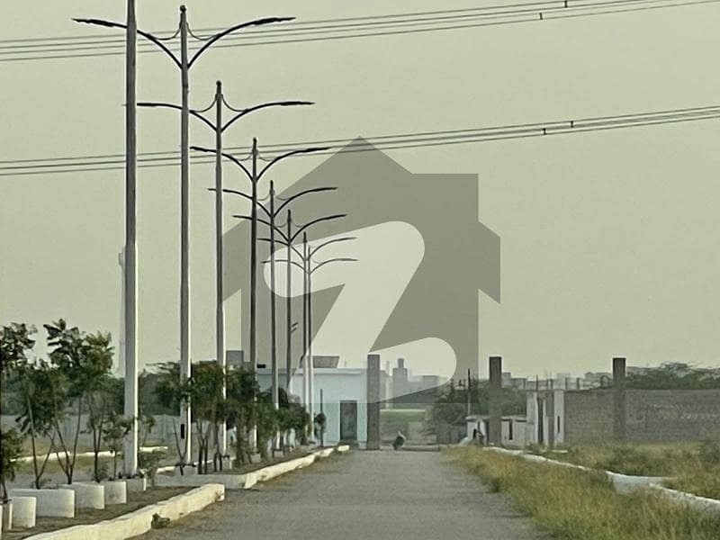 Block 2 plot for sale confrm 240 yard KDA leased society ad by legal