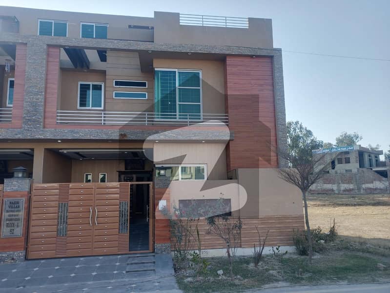 House For sale In Kahna Kahna, Lahore ID45023756