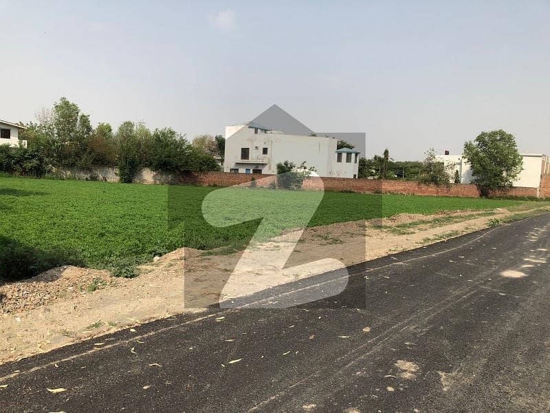 Corner 7 Kanal Farmhouse Land for Sale Mozza Lakhoki Harbour Farmhouse