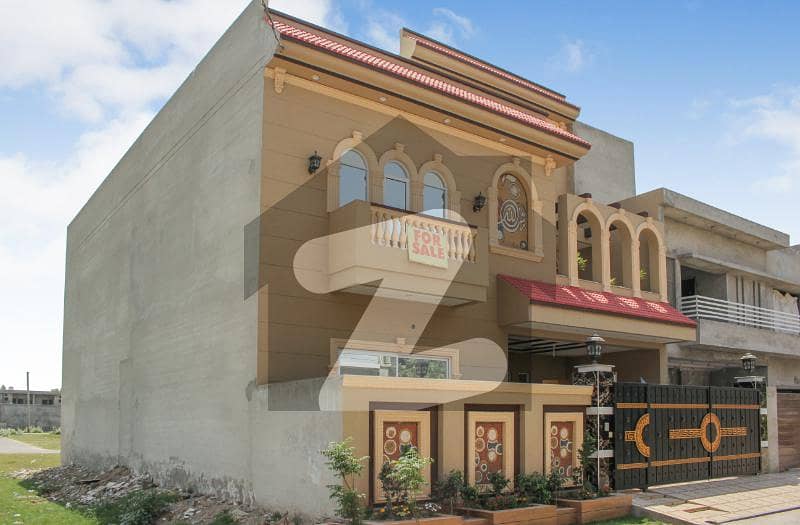 10 Marla Luxury Brand New House For SALE In OPF Housing Society OPF