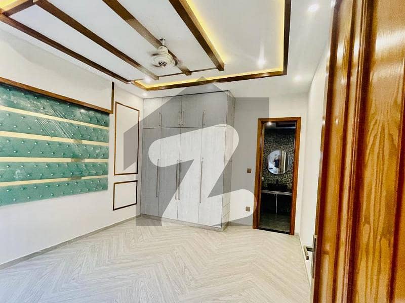 10 MARLA HOUSE FOR RENT IN PARAGON CITY LAHORE Paragon City, Lahore