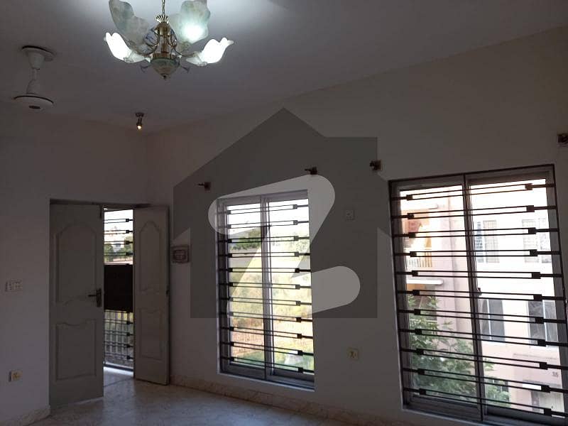 2 Bed Apartment For Rent In Phase 8 Bahria Town Phase 8 Awami Villas