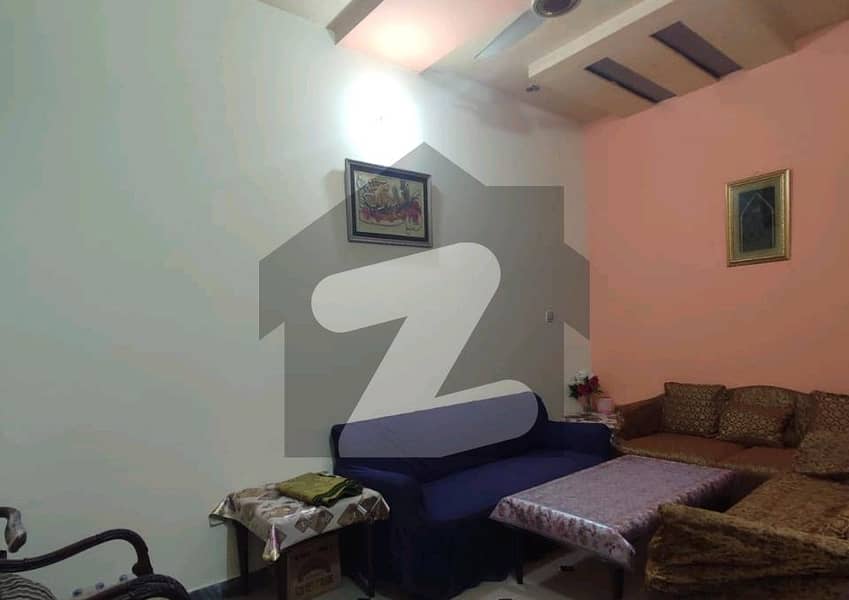 Ideal Flat Is Available For Sale In Lahore Main Market, Gulberg, Lahore