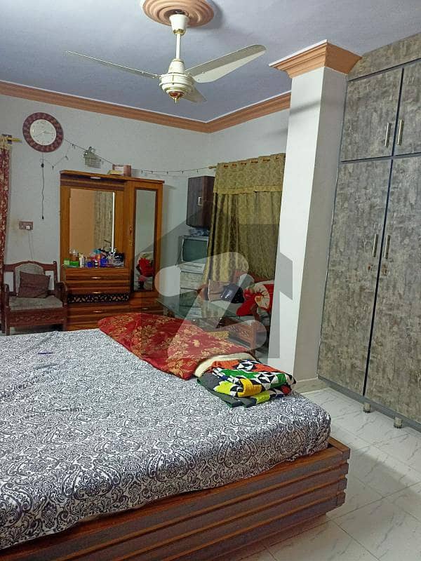 FLAT FOR SALE 3 BED DD ALASKA RESIDENCY Safoora Goth, GulistaneJauhar