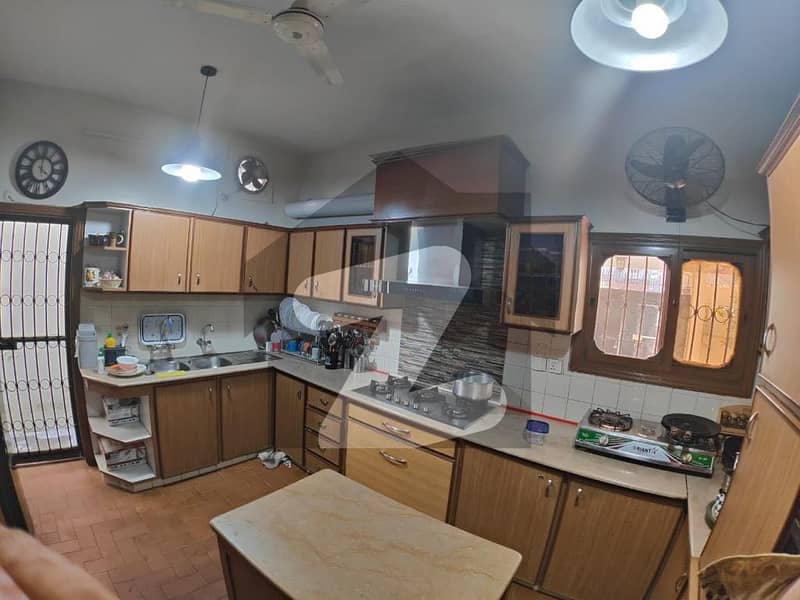 Single Storey House For Sale GulistaneJauhar Block 2, Gulistane