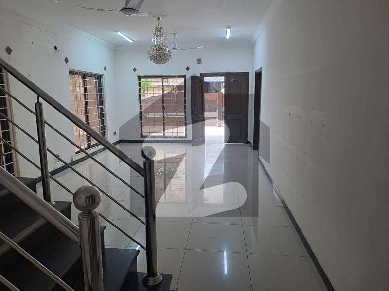 Single unit house available for rent Bahria Town Phase 2, Bahria Town