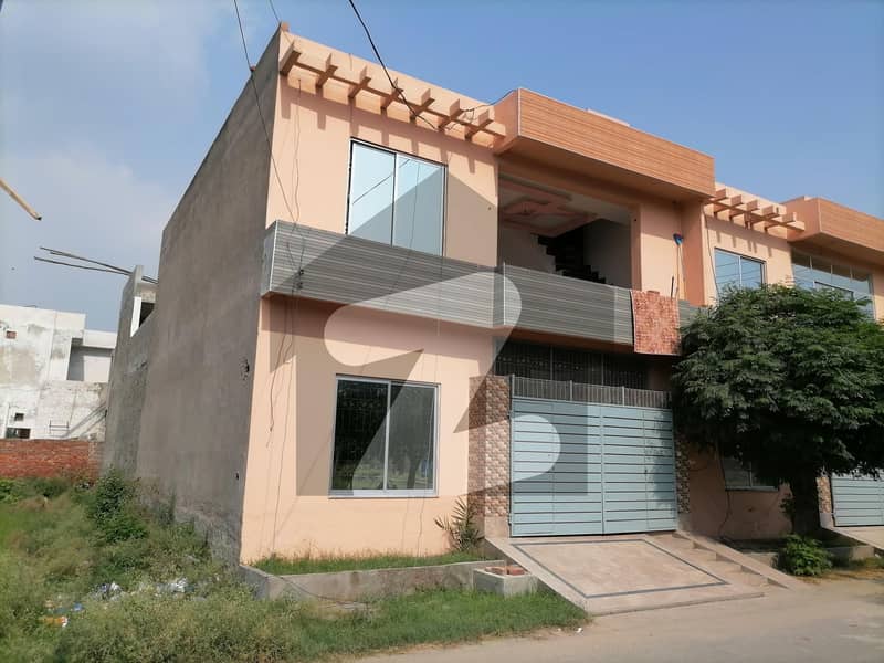 Corner 5 Marla House For sale In Kahna Kahna, Lahore ID45203011