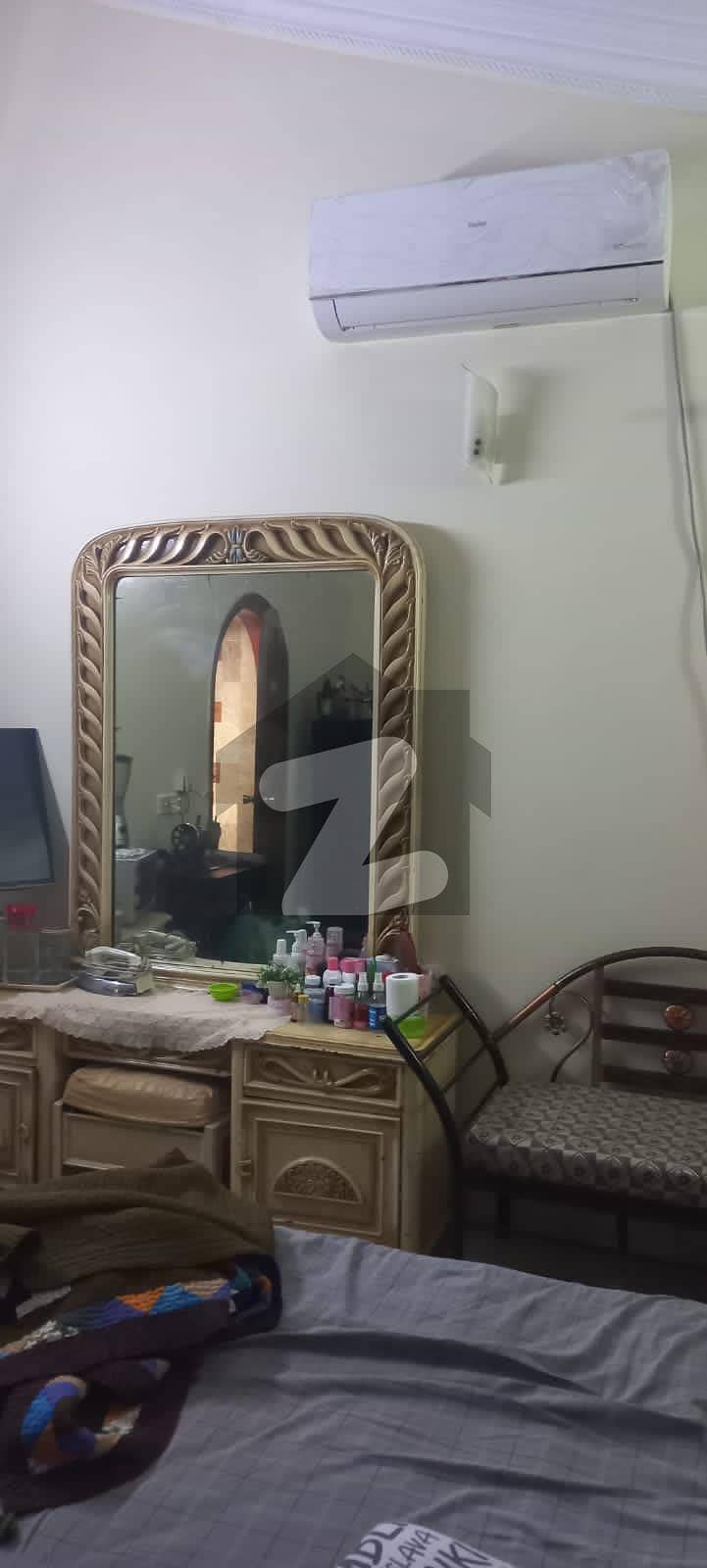 Semi Furnished Room For Rent Clifton Block 2, Clifton, Karachi