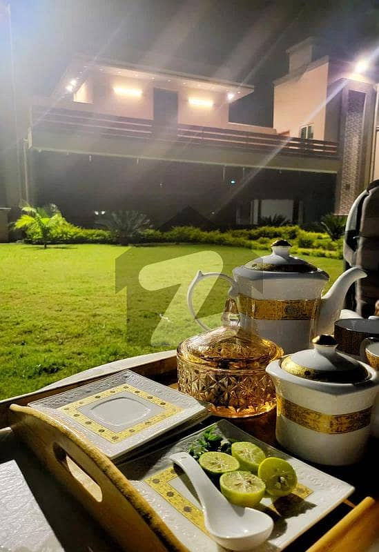 Multi Residencia & Orchards 5 Kanal Farmhouse For Sale Very Beautiful