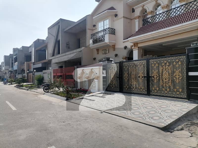 Ready To Buy A House 7 Marla In Faisalabad Sitara Gold City, Satiana