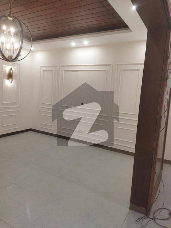 Beautiful House In The Vincity Of Lalazar Avenue Safe And Secure House Lalazar Society, Northern