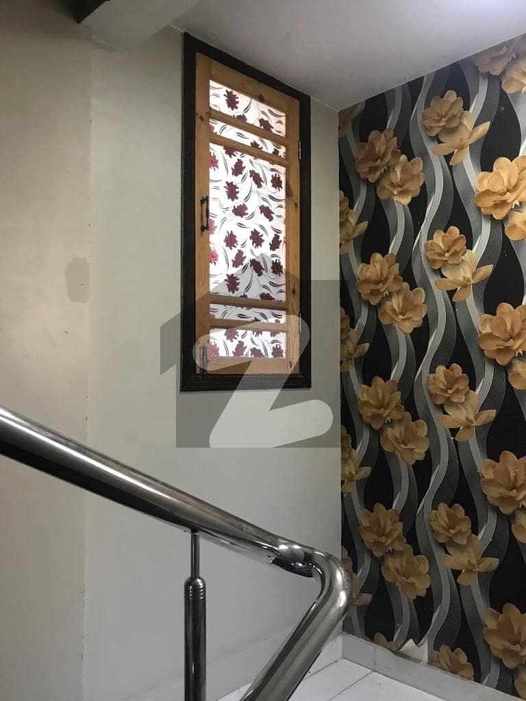 Newly Renovated 400 SQYD House in GulshanEIqbal, Block5. Gulshane