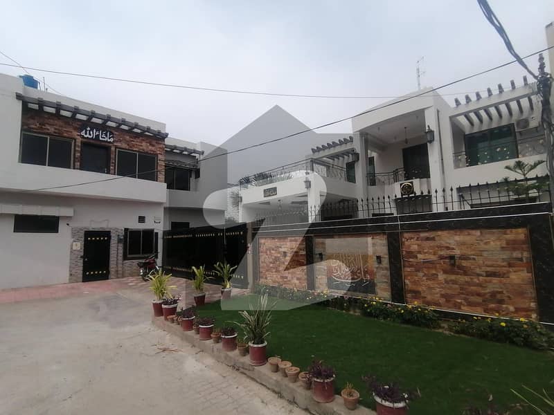 Looking For A Prime Location House In Khan Village Khan Village, Multan