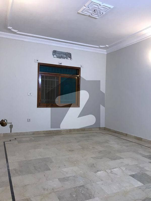 400sq Yards Bungalow Available For Sale In Gulistan E Johar Block14