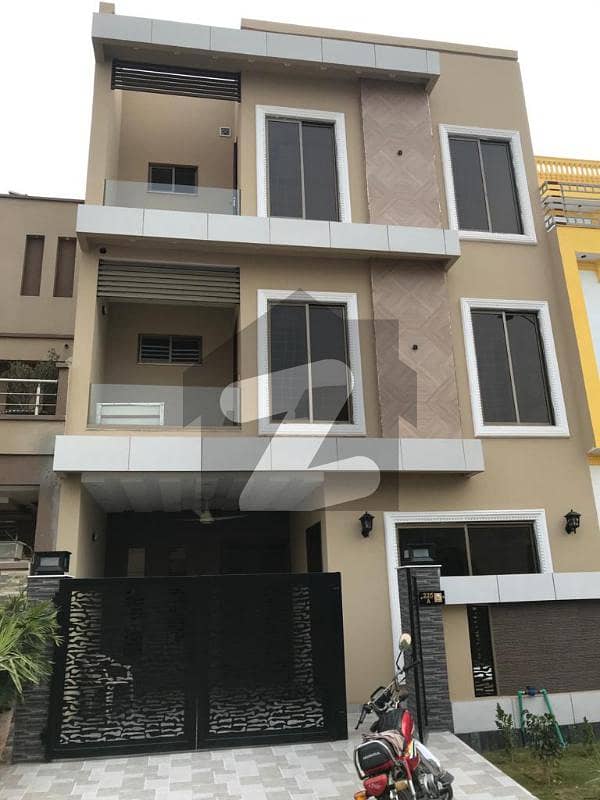 5 Marla Owner Build Luxrery Design House For Sale In Dream Gardens