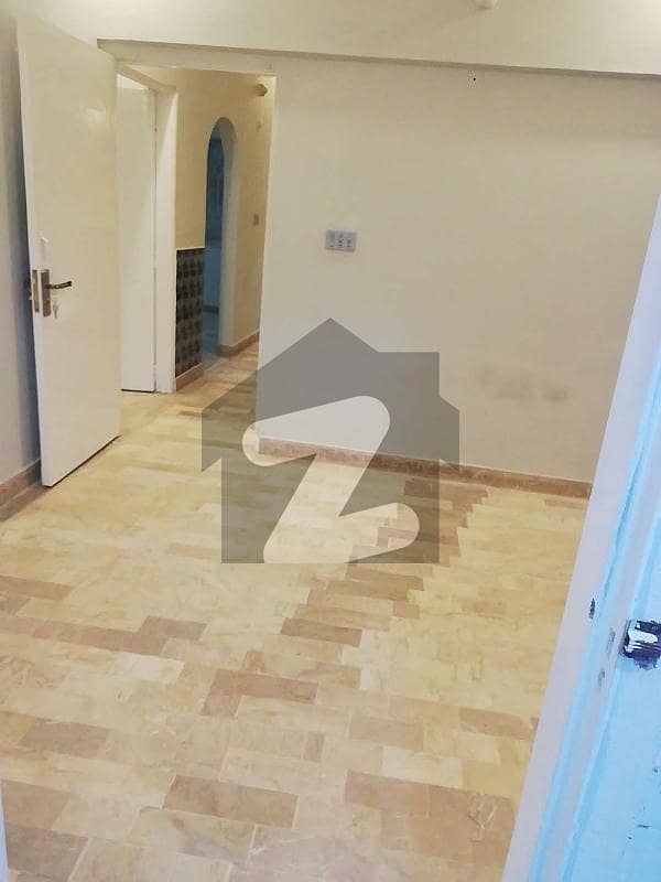 900 Square Feet House In North Karachi Sector 11C/1 For Rent North