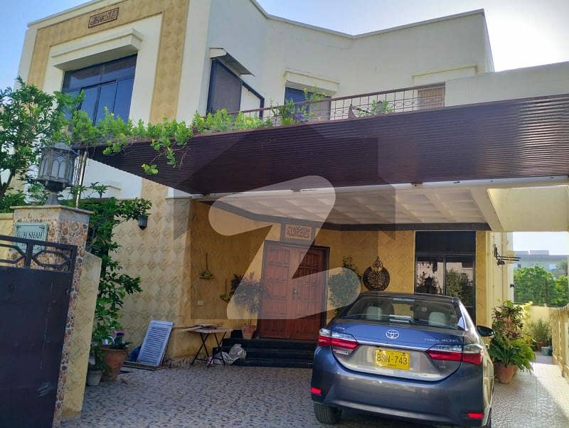 350 Yard Renovated House For sale in Naval housing Scheme Clifton