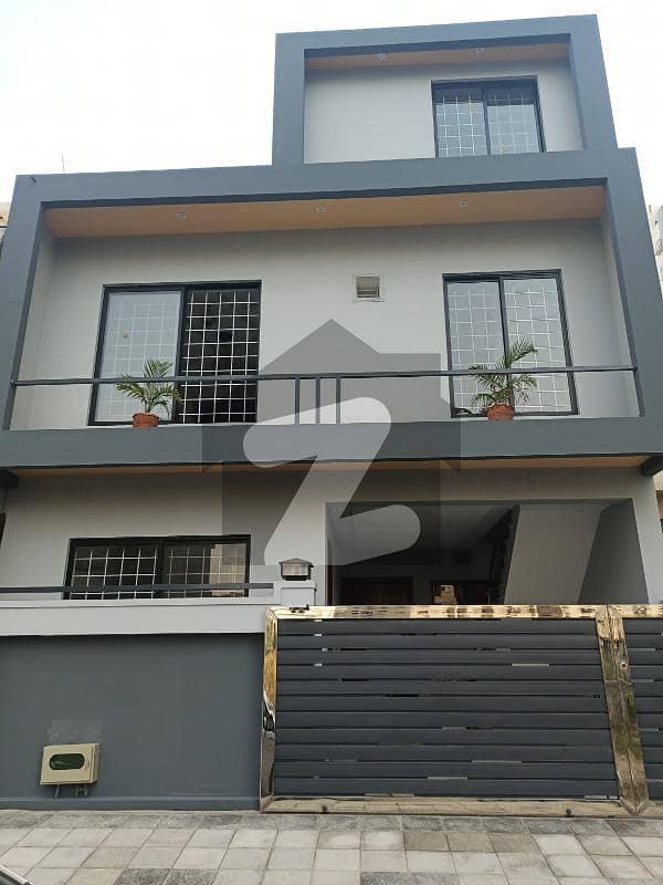 House For sale In Islamabad E11/4, E11, Islamabad ID45444811