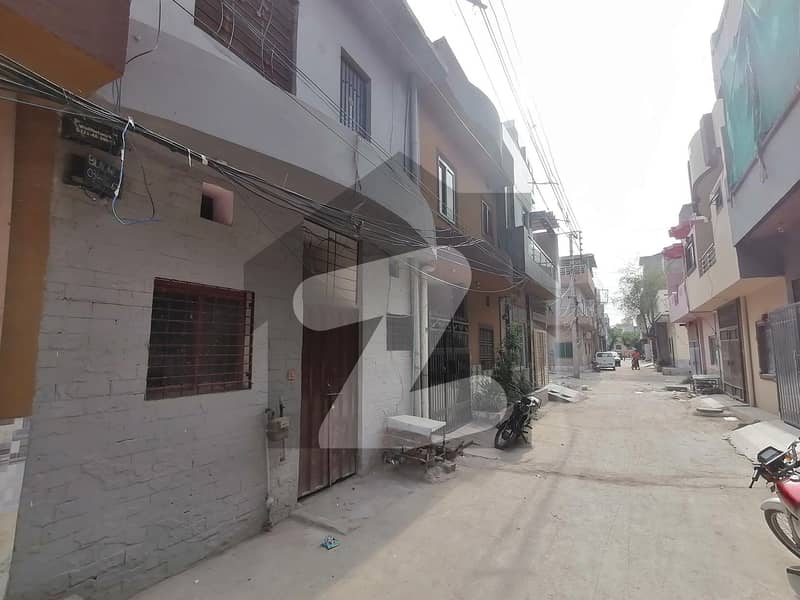 Ideally Located House Of 3 Marla Is Available For sale In Ferozepur