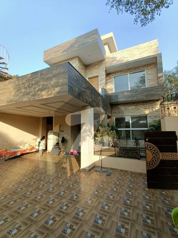 1 Kanal 12 Marla Vip Location House For Sale Bridge Colony, Cantt