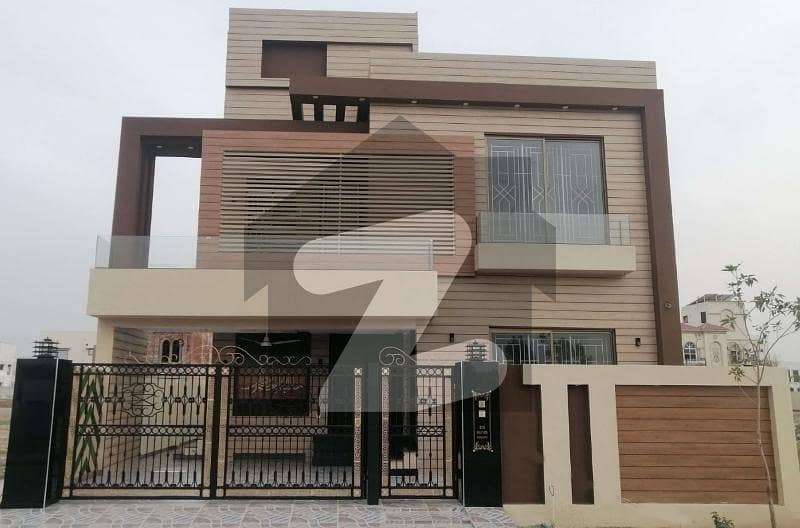 House With Complete Basement For Sale In Bahria Town Lahore Bahria Town