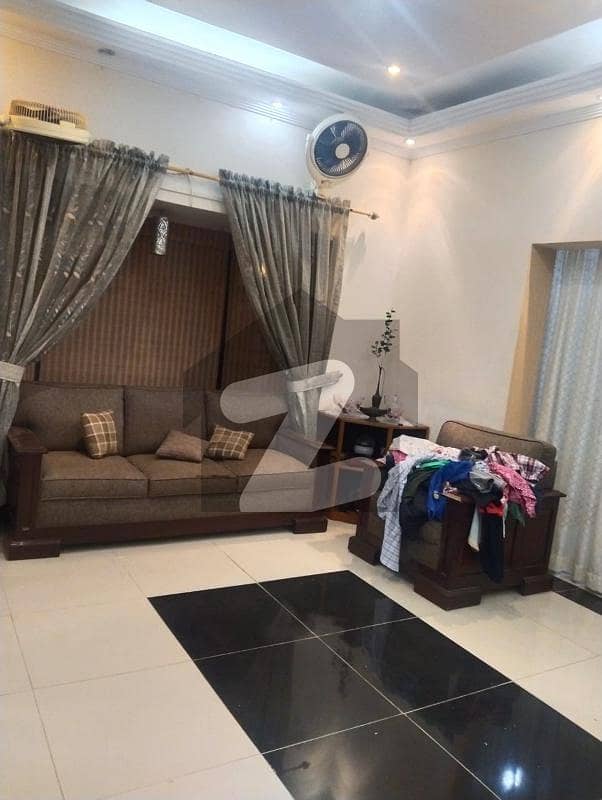 Reserve A Centrally Located House Of 3150 Square Feet In Old Falcon