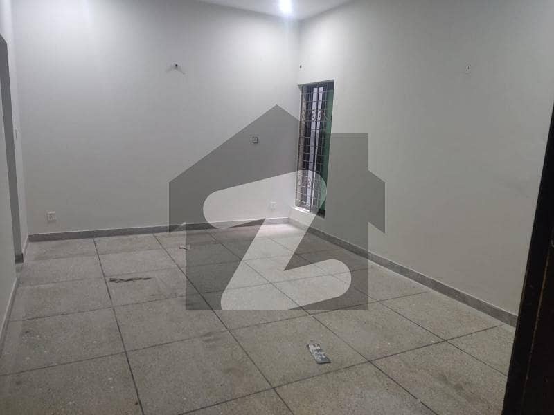 1 Kanal House For Sale t In Westwood Housing Society. Westwood Colony