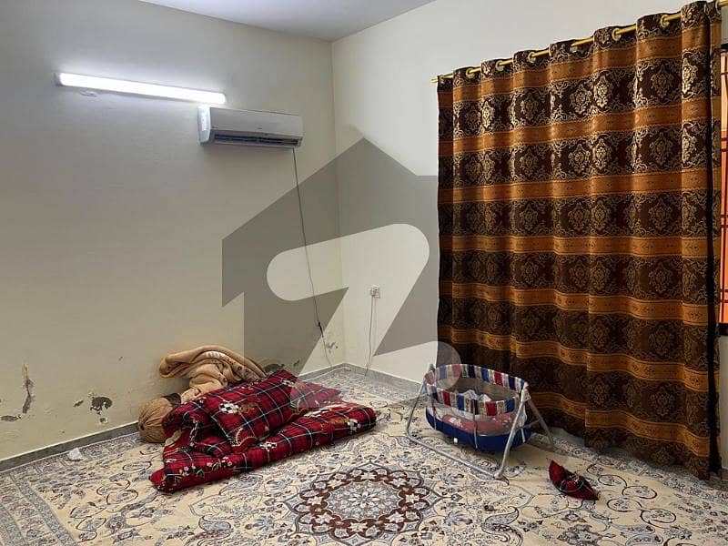 Ground+1, 400 Yards Bungalow, Gulshanekaneez Fatima, Scheme 33