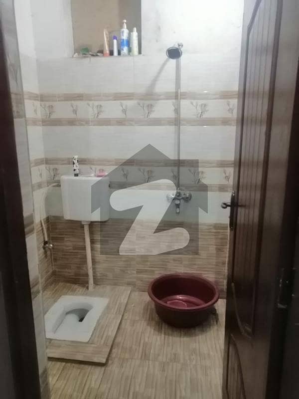 4Marla lower Portion Available For Rent in Model Town Link Road Lahore