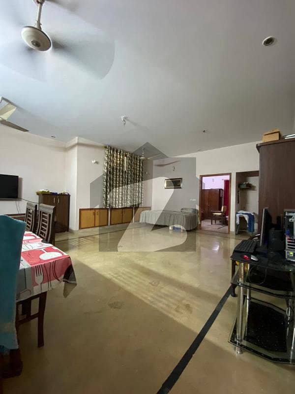 240 Yard House For Sale GulistaneJauhar Block 15, GulistaneJauhar