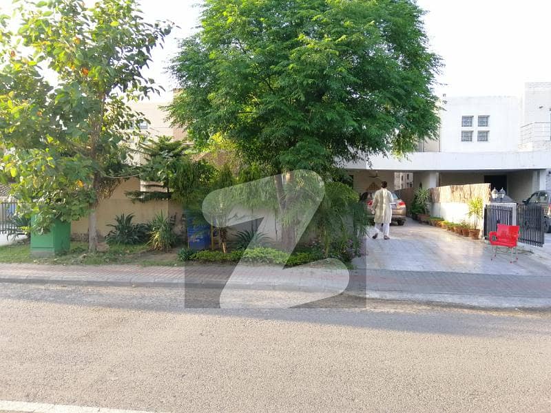 10 Marla Beautiful House For Rent In Prime Location New Super Town