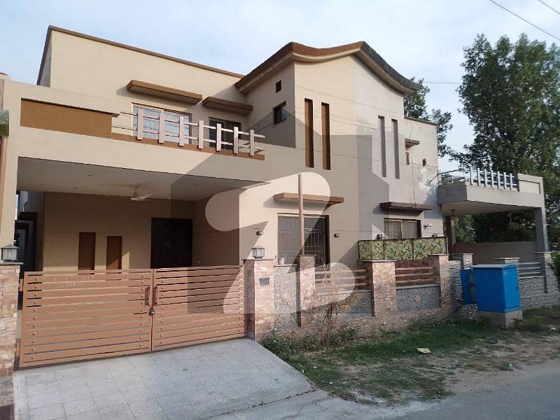 HighlyDesirable House Available In Divine Gardens For rent Divine