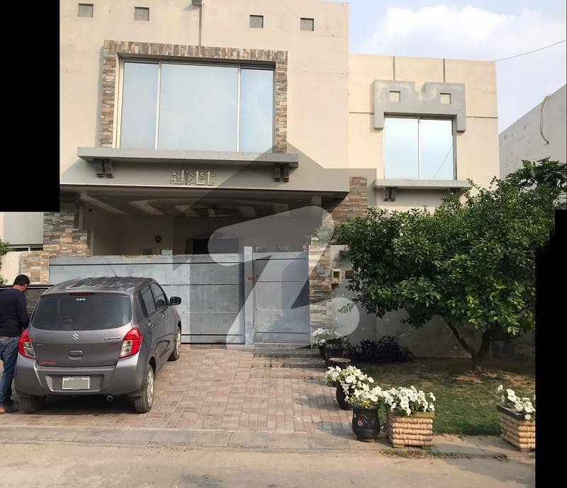 15 Marla House In Tech Town Canal Road Faisalabad Tech Town Canal Road