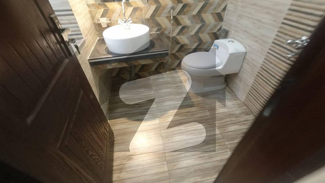 Prime Location Ideal House For sale In Canal Valley Canal Valley, Main