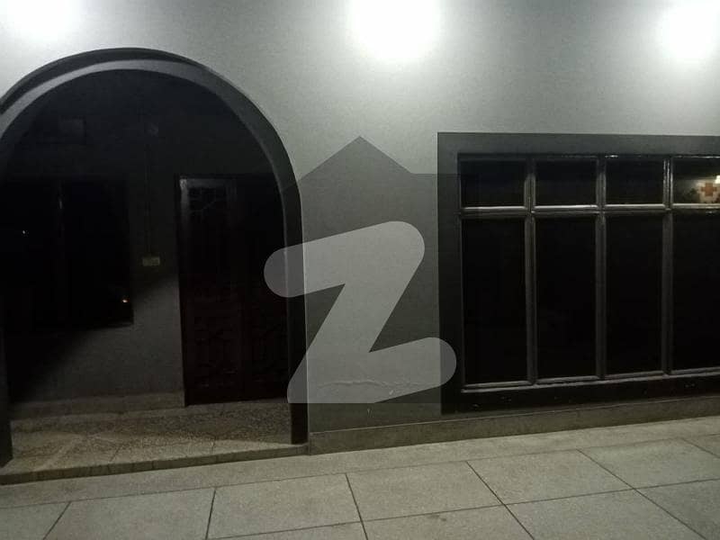 Rent For Portion 10 Marla Awan Town, Lahore ID45768241