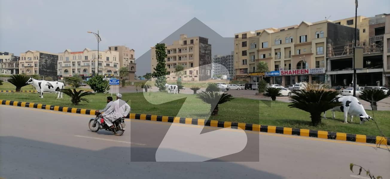 10marla Plot for sale in Sector C3 Near to main Enterance Bahria