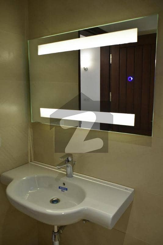 4 Bed. dd Apartment For Rent In Bath Island At Most Prime Location In