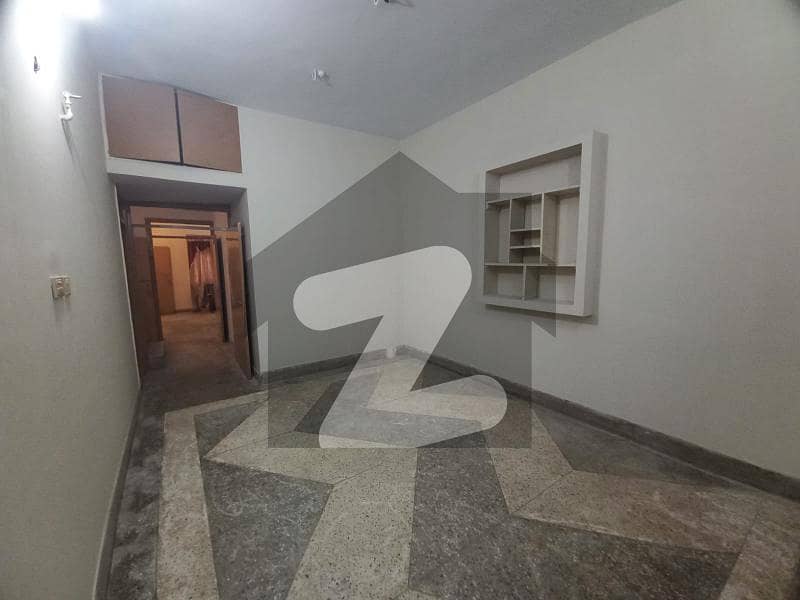 400 Sq. Yard Single Storey House For Sell In GulshaneIqbal Block 4A